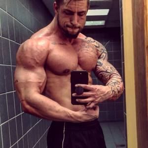 Meet your Posher, Zachary